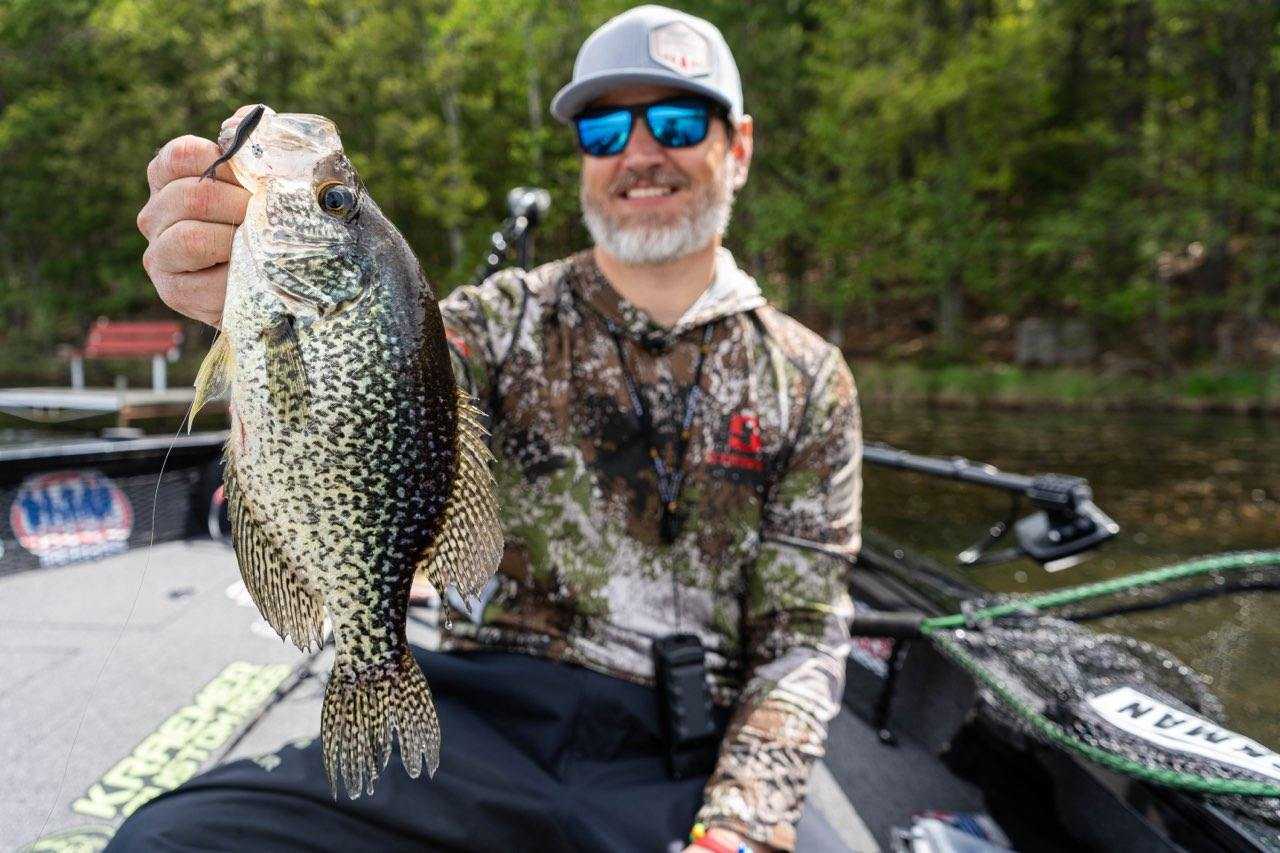 Why Choose Plastics Over Live Bait for Summer Panfishing?